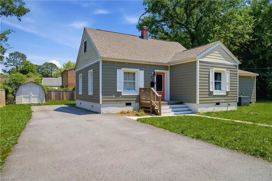 23 Clover Street, Hampton, VA 23669 - #2