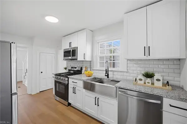 71 Aylwin Road, Portsmouth, VA 23702