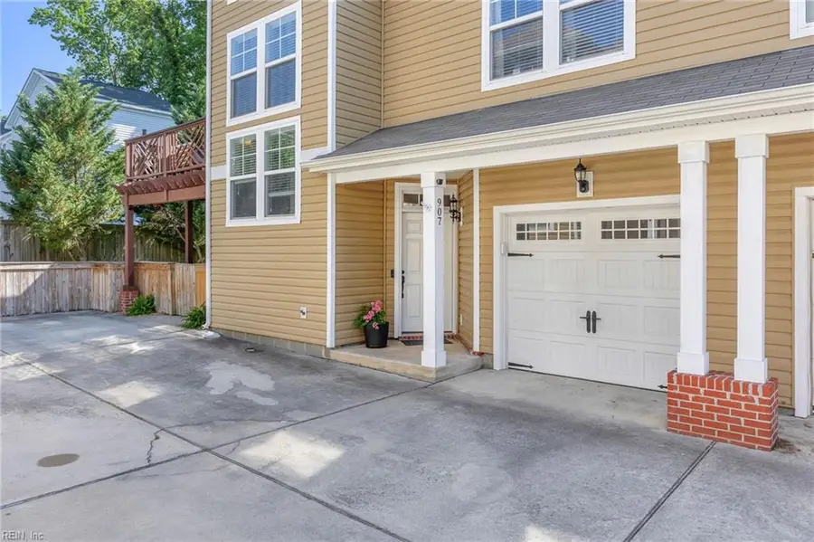 907 12th Street, Virginia Beach, VA 23451 - #2