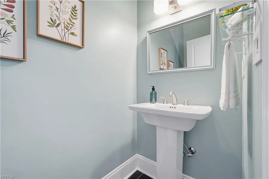261 W Freemason Street, Norfolk, VA 23510 - #3