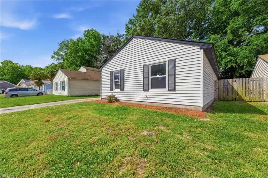 1566 Hummingbird Lane, Virginia Beach, VA 23454 - #2