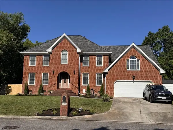1208 Chateau Circle, Chesapeake, VA 23322