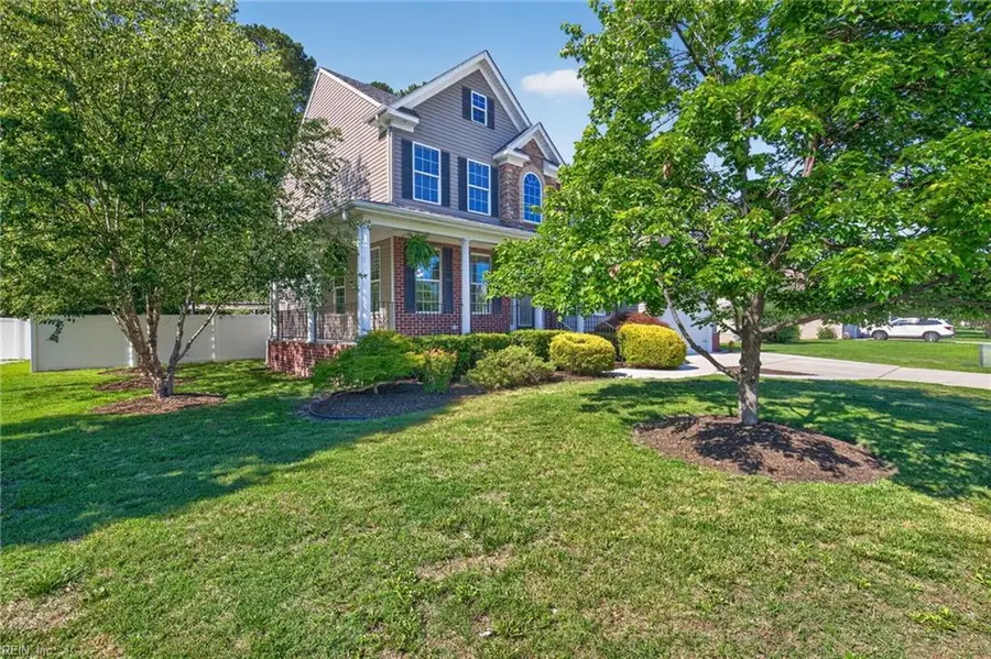 852 Dawson Circle, Chesapeake, VA 23322 - #3