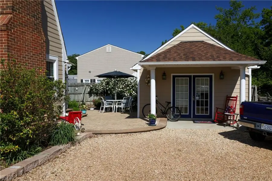 220 Church Street, Yorktown, VA 23690 - #3