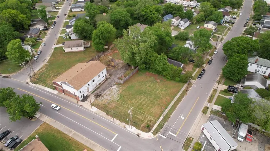 30 County Street W, Hampton, VA 23663 - #1