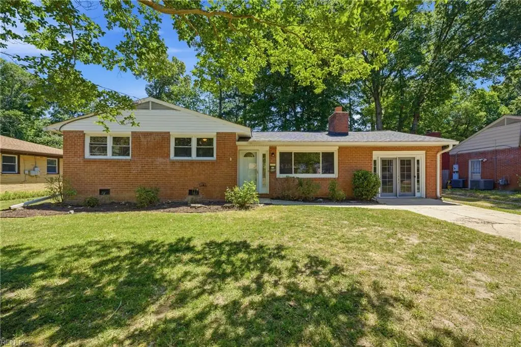 858 Catalina Drive, Newport News, VA 23608 - #1