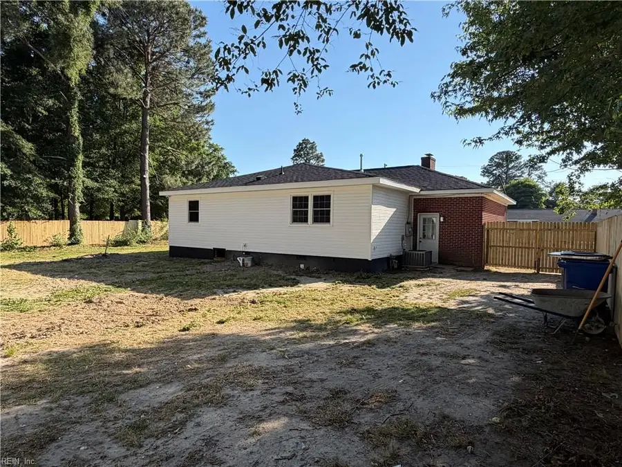 421 Morrison Avenue, Newport News, VA 23601 - #2