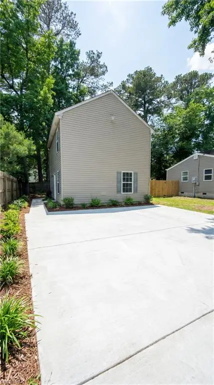 739 S Rosemont Road, Virginia Beach, VA 23452 - #1