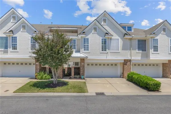 1059 Bay Breeze Drive, Suffolk, VA 23435