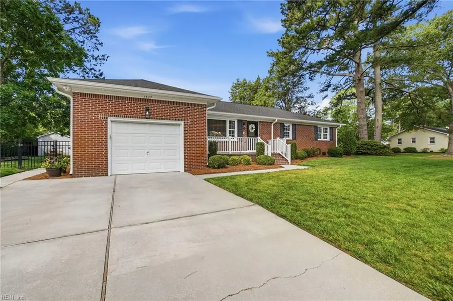 1517 Custom Street, Virginia Beach, VA 23454 - #2