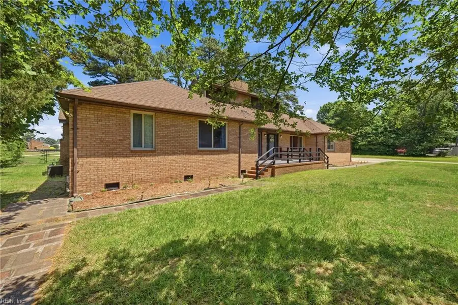 100 Snead Fairway, Portsmouth, VA 23701 - #2