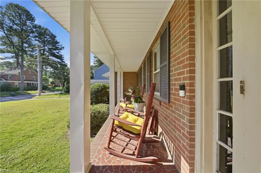507 Dumville Avenue, Suffolk, VA 23434 - #3