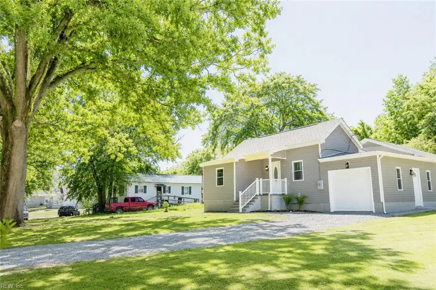 329 Washington Avenue, Franklin, VA 23851 - #3