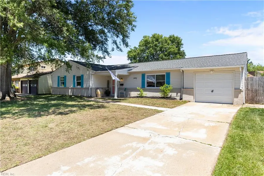 3528 Plum Crescent, Virginia Beach, VA 23453 - #2