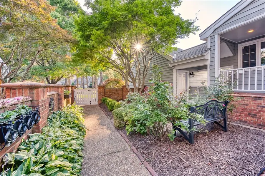 148 The Green, Williamsburg, VA 23185 - #2