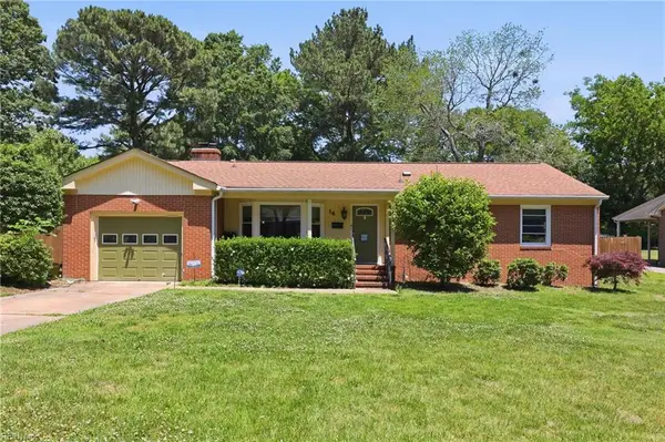 14 Everett Drive, Newport News, VA 23602