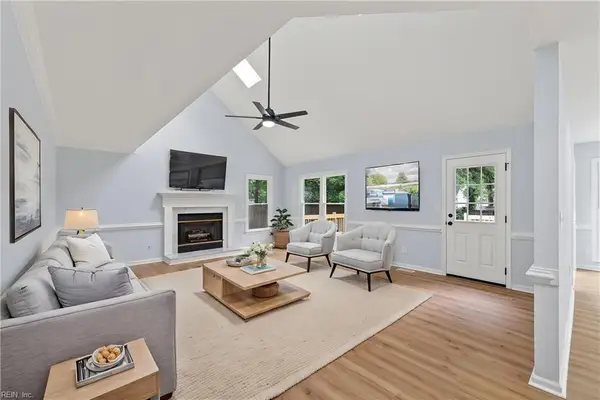 1032 Copper Stone Circle, Chesapeake, VA 23320