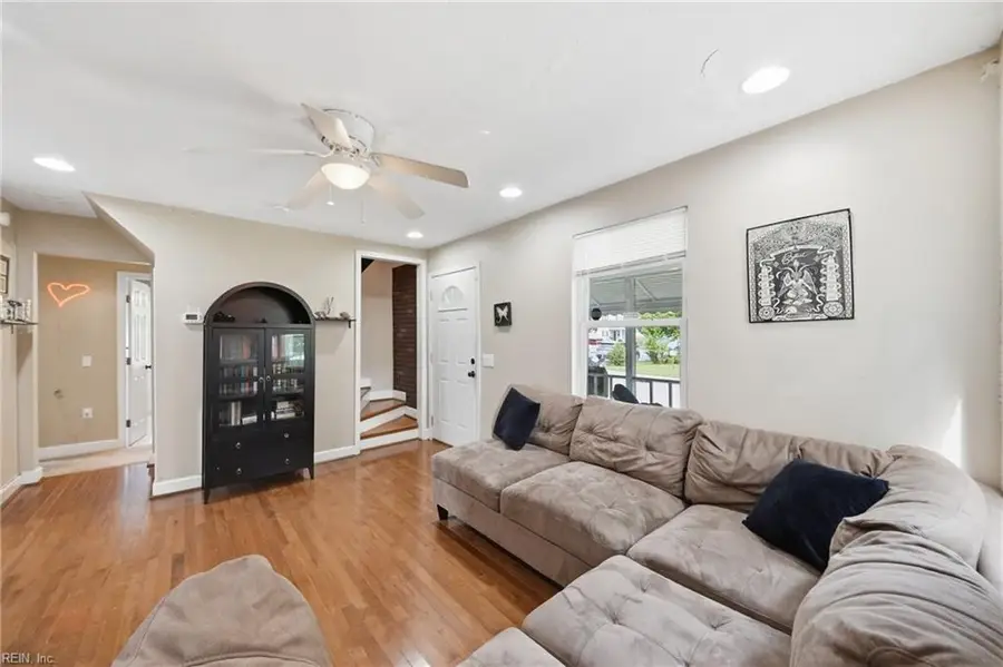 6113 Pamlico Circle, Norfolk, VA 23513 - #3