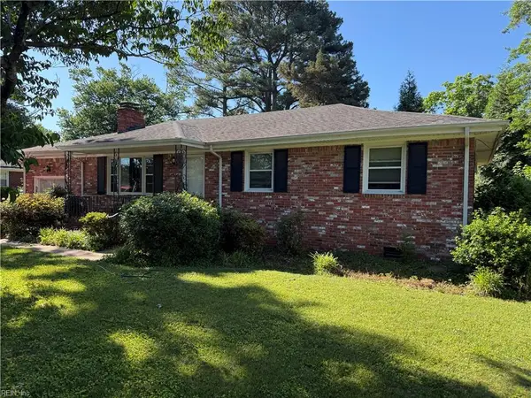 1032 Valmire Drive, Chesapeake, VA 23320