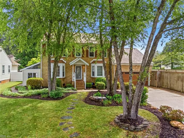 1000 Hollins College Court, Virginia Beach, VA 23455