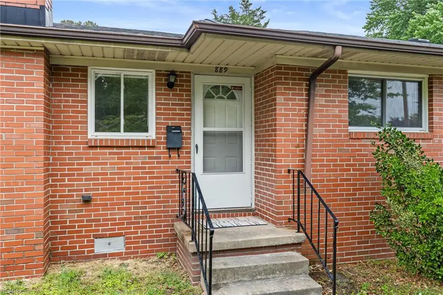 889 Hopwood Lane, Virginia Beach, VA 23455 - #2