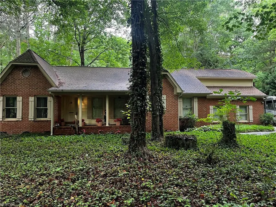 645 Ravenwoods Drive, Chesapeake, VA 23322 - #2