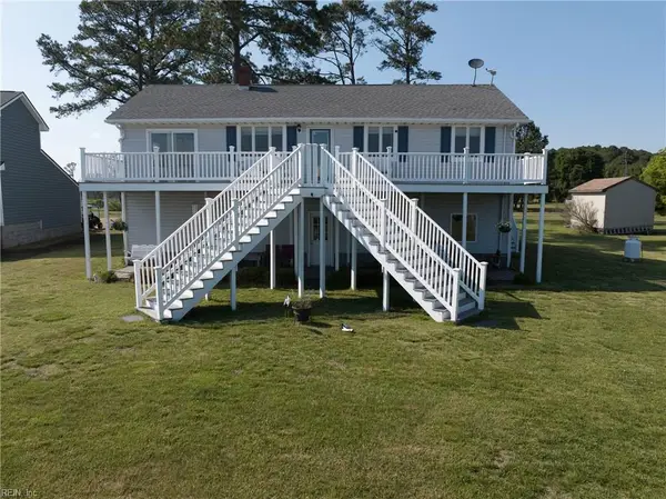 247 Pond Point Place, Mathews, VA 23109