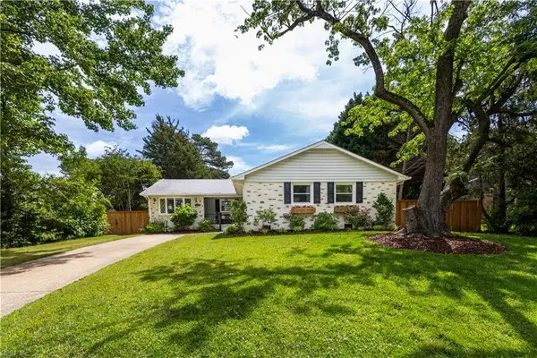 716 Prince Phillip Drive, Virginia Beach, VA 23452