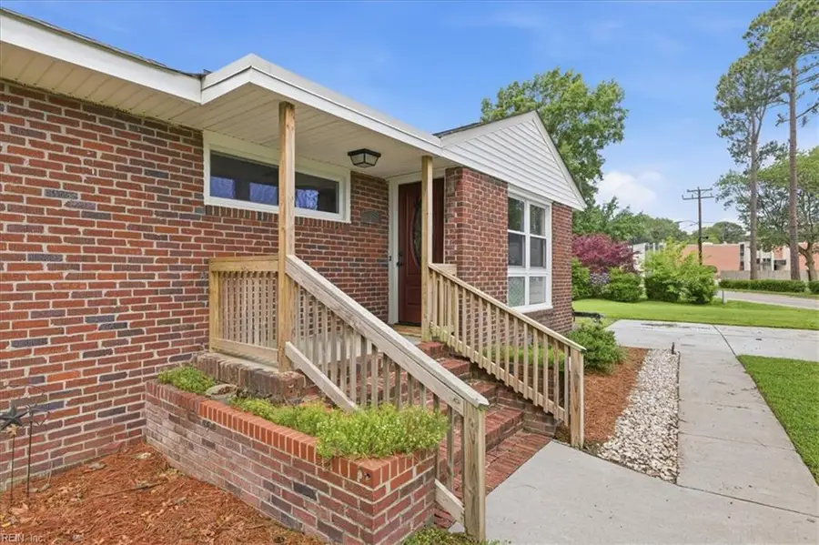 4901 Hatton Point Road, Portsmouth, VA 23703 - #3