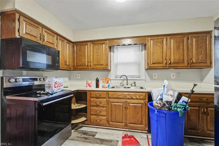 3586 Riverside Drive, Norfolk, VA 23502 - #3