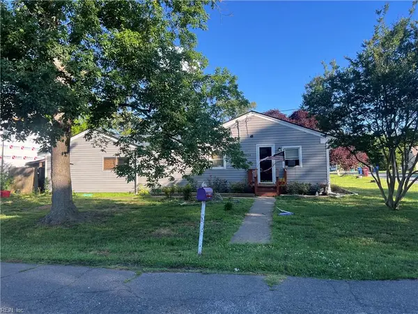 124 Taxus Street, Chesapeake, VA 23320