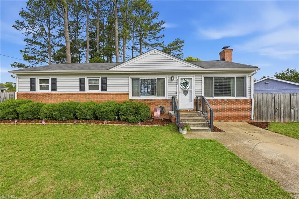 512 Wooten Lane, Chesapeake, VA 23323 - #1