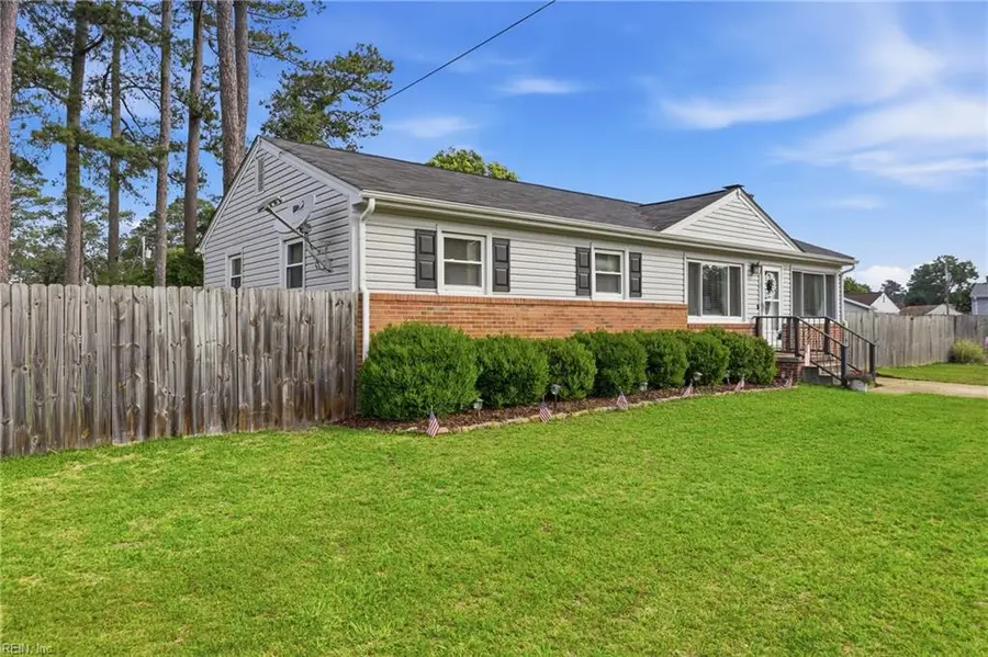512 Wooten Lane, Chesapeake, VA 23323 - #2