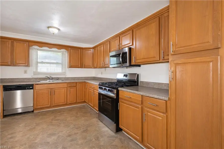 480 Richneck Road, Newport News, VA 23608 - #3