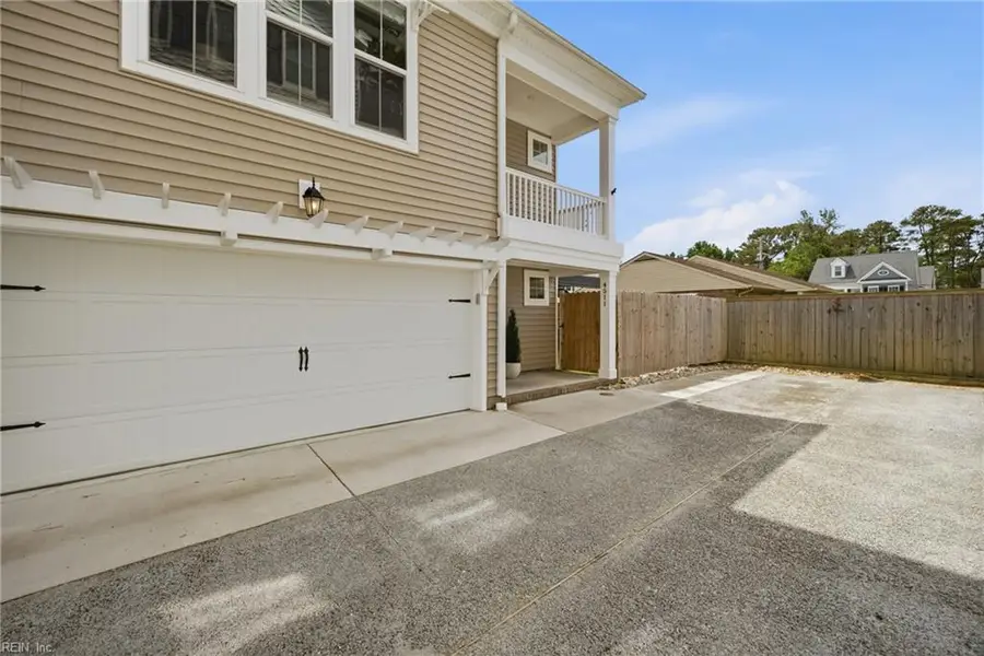 4511 Lee Avenue, Virginia Beach, VA 23455 - #3