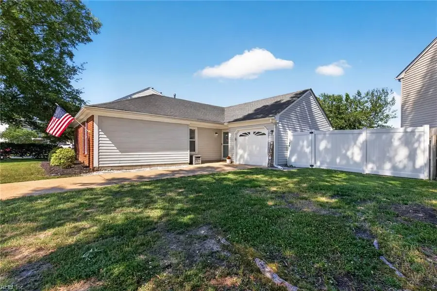 3132 Crestwood Lane, Virginia Beach, VA 23453 - #2
