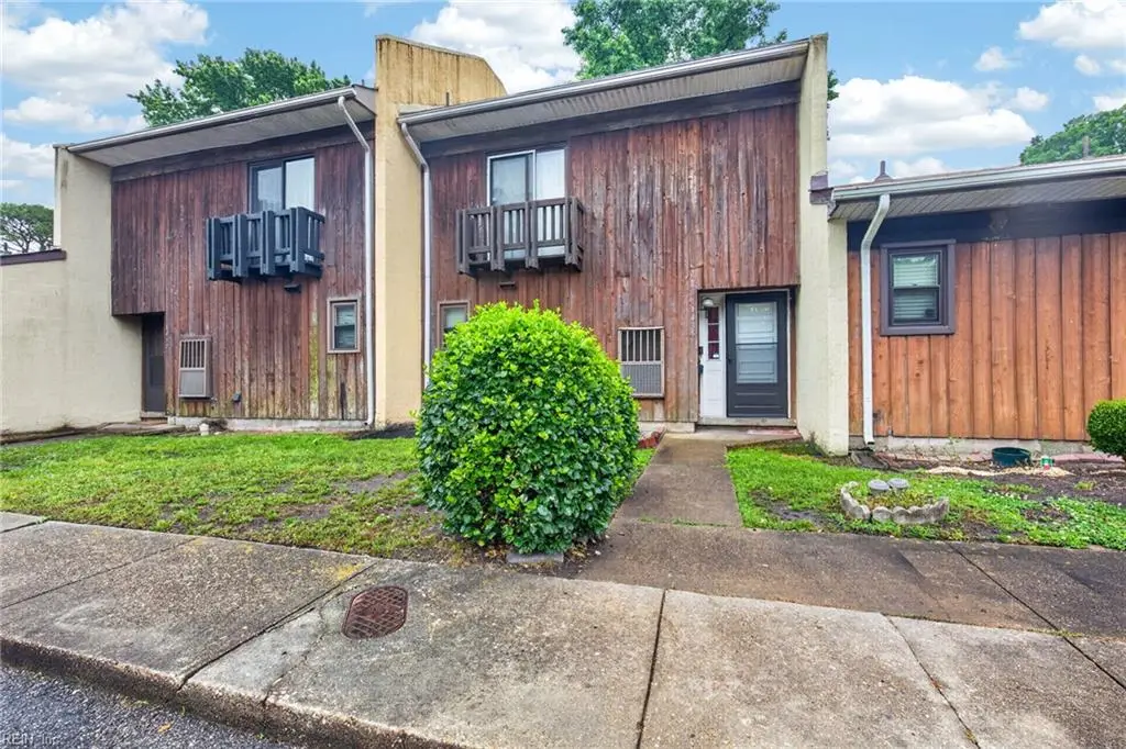 1435 Longdale Drive, Norfolk, VA 23513 - #1