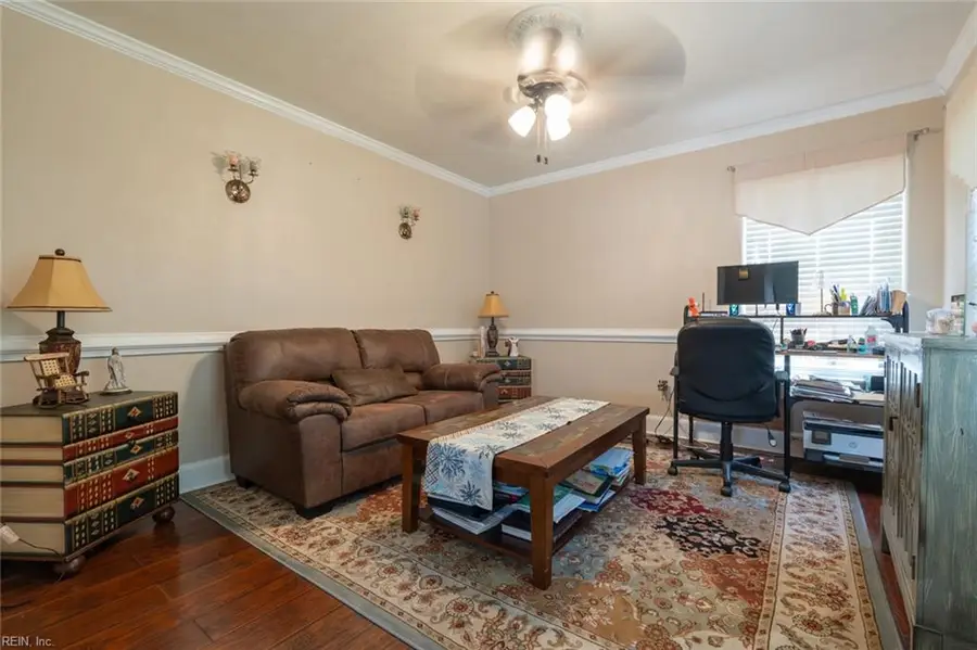 808 Monroe Court, Chesapeake, VA 23320 - #3