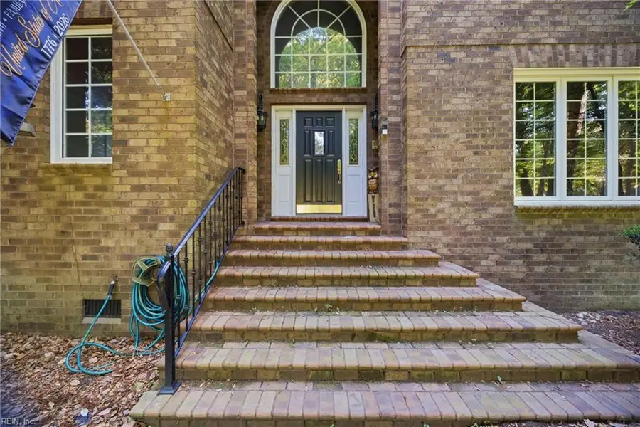 709 Forest Mills Road, Chesapeake, VA 23322 - #2