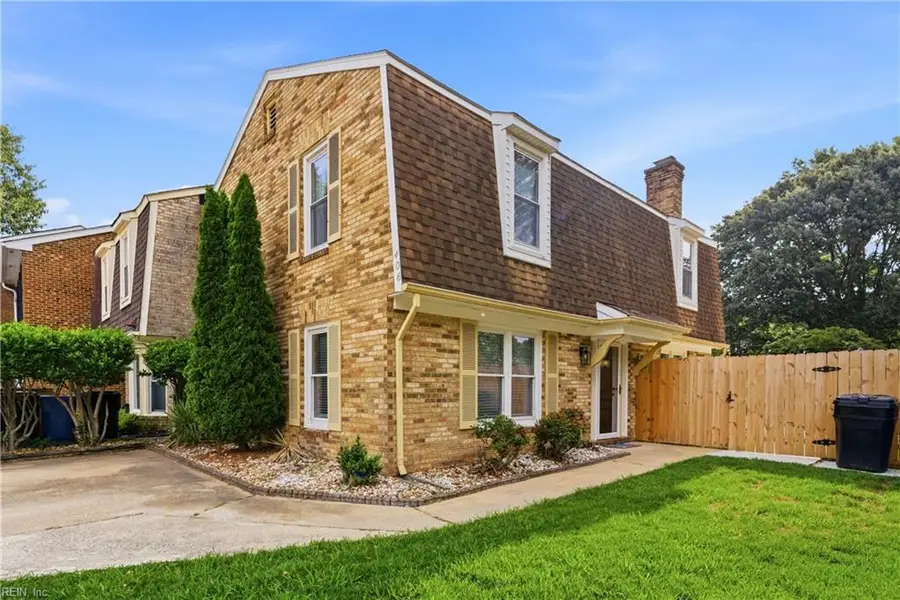 406 Cadbury Circle, Virginia Beach, VA 23454 - #2