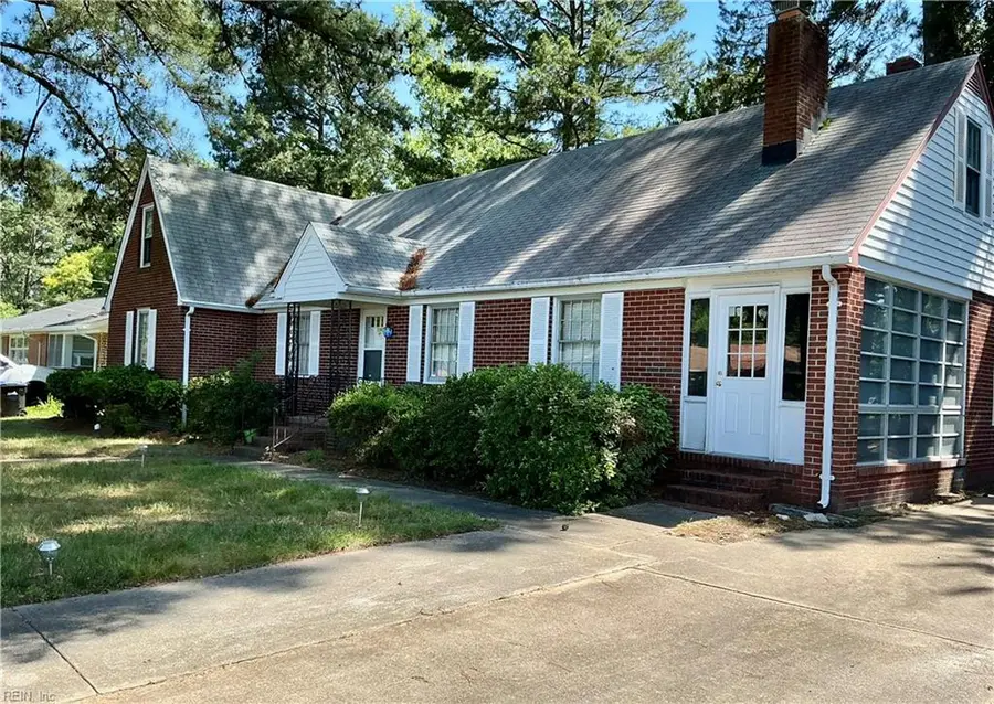 226 Mayflower Road, Portsmouth, VA 23701 - #2