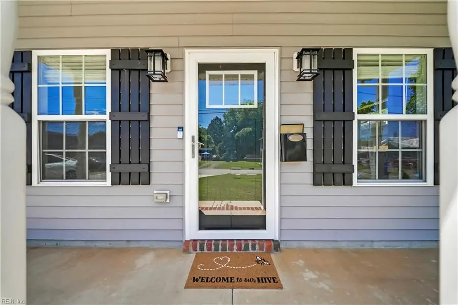 206 Raleigh Avenue, Suffolk, VA 23434 - #2
