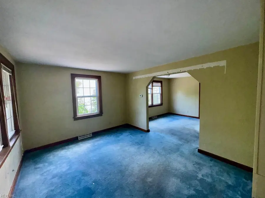 9230 Coleman Avenue, Norfolk, VA 23503 - #3