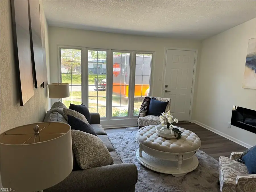 3841 Edinburgh Drive, Virginia Beach, VA 23452 - #2