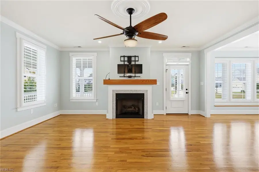 9621 6th Bay Street, Norfolk, VA 23518 - #2