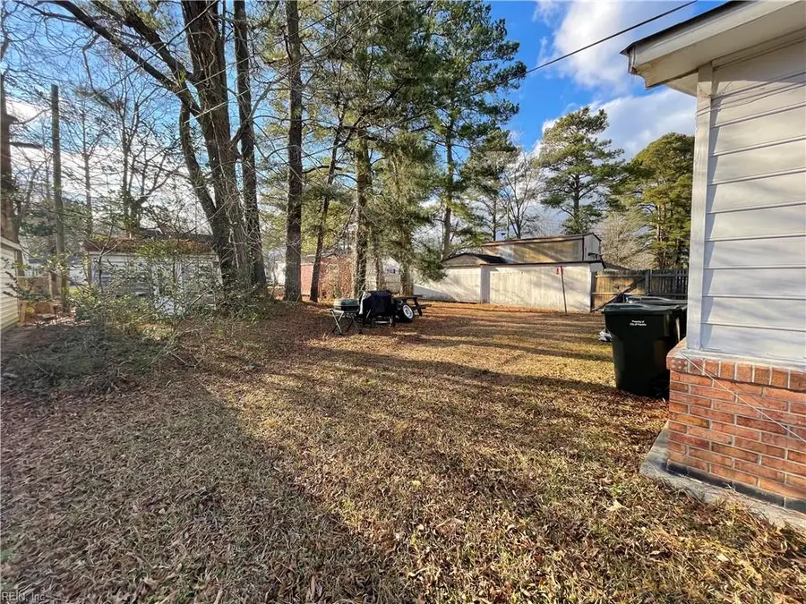 805 Chestnut Street, Franklin, VA 23851 - #2