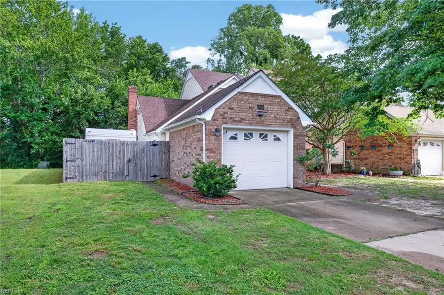 4006 Oak Moss Court, Chesapeake, VA 23321 - #2