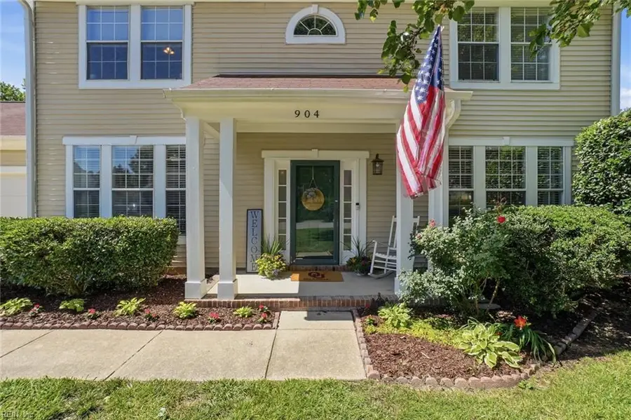 904 Cantor Street, Chesapeake, VA 23322 - #2