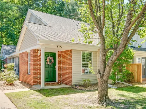 865 Miller Creek Lane, Newport News, VA 23602