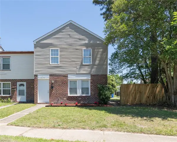 4032 Sloop Trail, Chesapeake, VA 23321